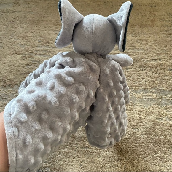 Boritar Elephant Gray Lovey Plush Toy Comforter Microfiber Fleece Blanket Unisex - Picture 5 of 5